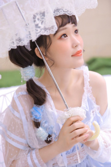 愤怒的拳头